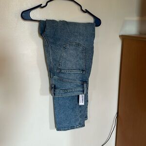 Button fly curvy high wasted distressed jeans